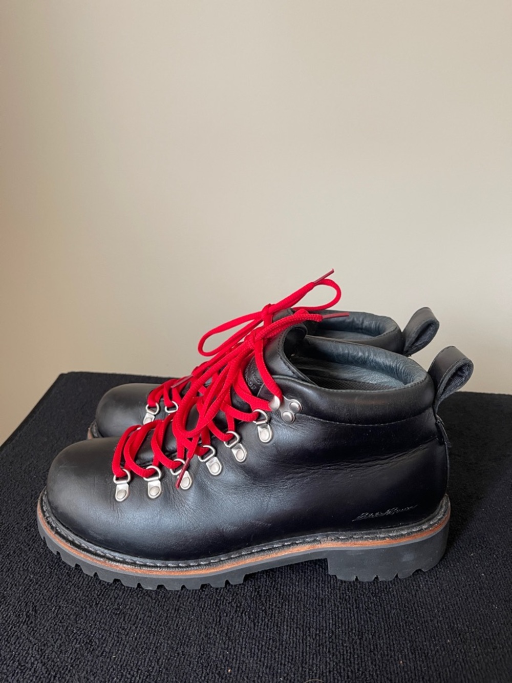 Eddie Bauer Black Leather Ankle Boots with Red Laces